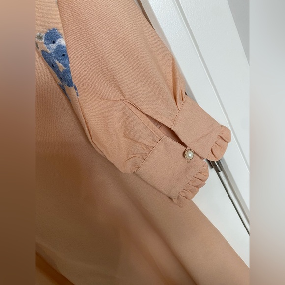 Dress - Picture 4 of 6